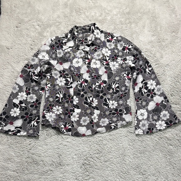 Apostrophe Monochrome Floral Blouse - Picture 1 of 6